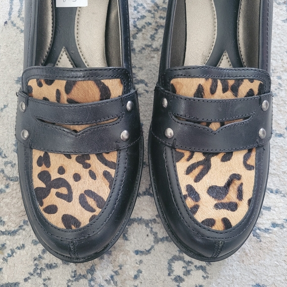 Naturalizer Calf Hair Leather Black Loafer Size 8.5 Block Heel Leopard New - Picture 4 of 12